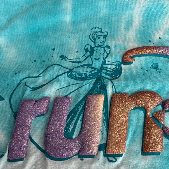 RunDisney Princess 2022 1/2 Marathon Weekend Spirit Jersey - Picture 3 of 7